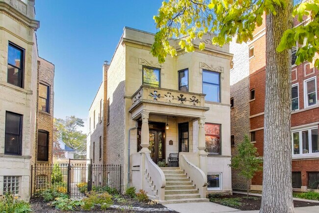 6542 N Newgard Ave in Chicago, IL - Building Photo - Building Photo