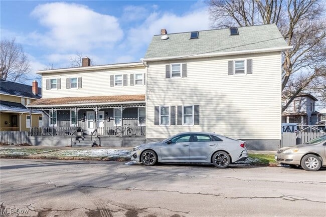 3905 Woodbine Ave in Cleveland, OH - Building Photo - Building Photo