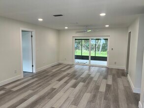 968 Salzedo Ave in St. Augustine, FL - Building Photo - Building Photo