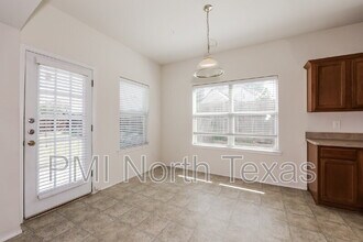 1009 Hay Stack Ct in Little Elm, TX - Building Photo - Building Photo