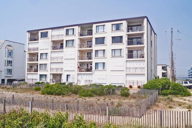 property at 5 76th St