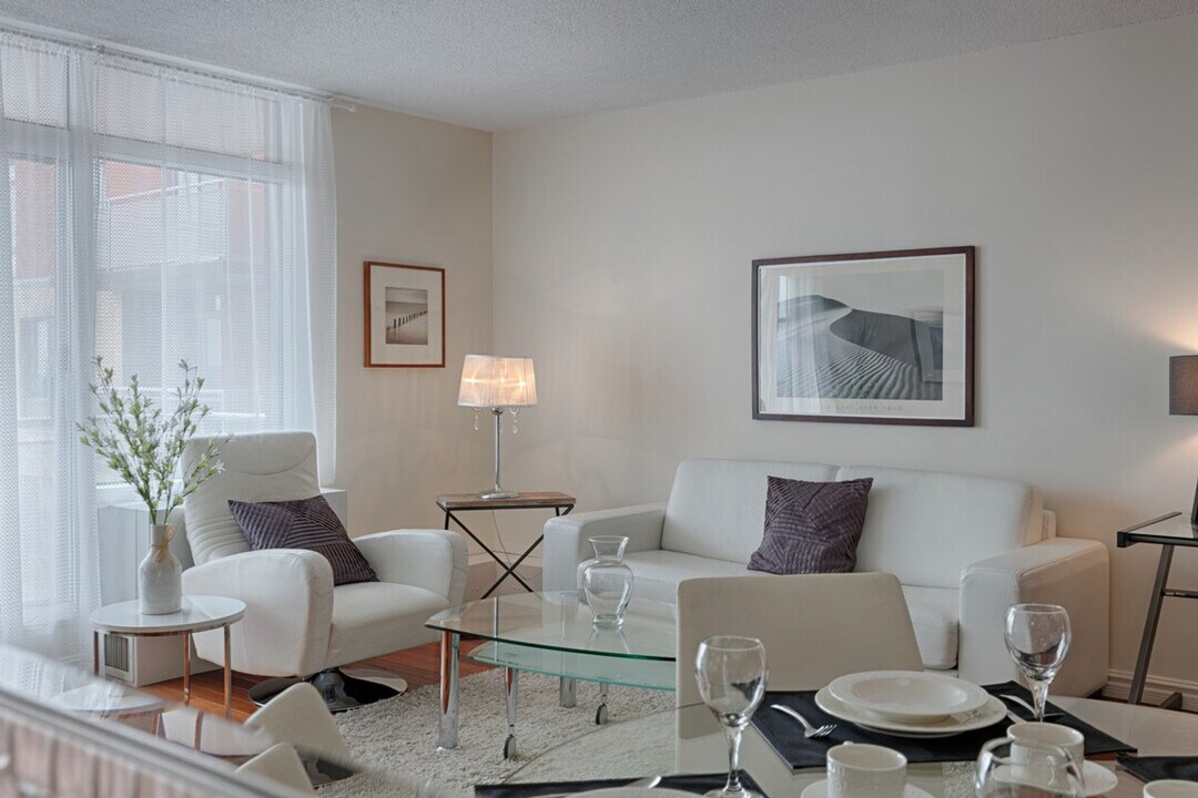 2611 Rue Saint-Patrick in Montréal, QC - Building Photo