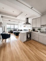 12 Stoneholm St in Boston, MA - Building Photo