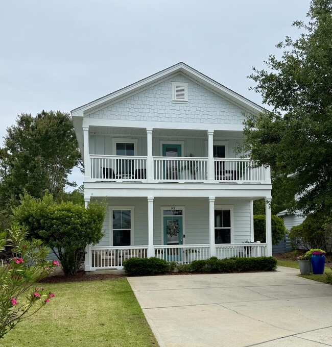 property at 142 Montclair Ave
