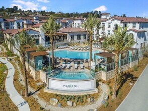 3251 Marisol Pl in Carlsbad, CA - Building Photo - Building Photo