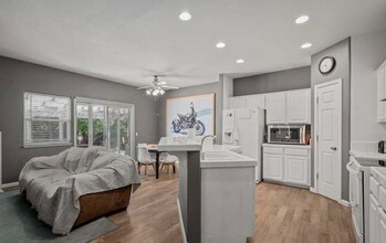 2029 S MacKenzie Cir in Sparks, NV - Building Photo - Building Photo