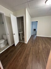 1214 Columbia St, Unit #3 in Lafayette, IN - Foto de edificio - Building Photo