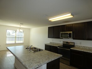 4743 Perception Circle in Milton, FL - Building Photo - Building Photo