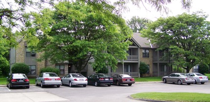 Greystone Manor in Columbus, OH - Foto de edificio - Building Photo