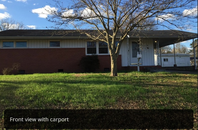 90 Pollard Dr in Newport News, VA - Building Photo - Building Photo