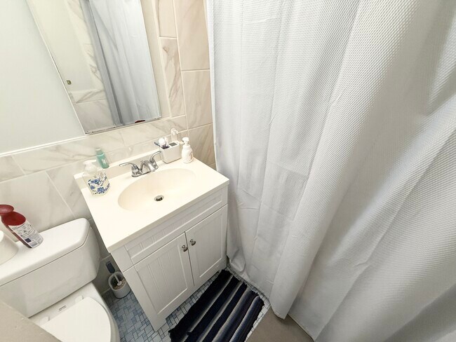 14 Radcliffe Rd in Boston, MA - Building Photo - Building Photo