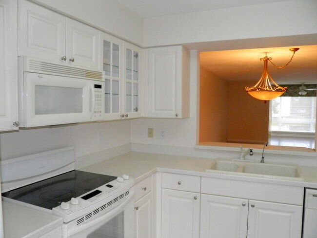 5749 Gemstone Ct in Boynton Beach, FL - Building Photo - Building Photo