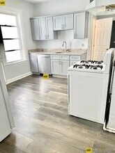 31 Chester St in Boston, MA - Foto de edificio - Building Photo