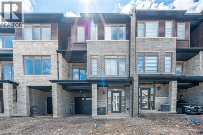 4874 Connor Dr in Beamsville, ON - Building Photo - Building Photo