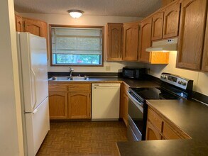 1282 NW Lanyard Loop in Oak Harbor, WA - Building Photo - Building Photo