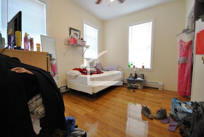 14 Leverett St-Unit -2 in Brookline, MA - Building Photo - Building Photo