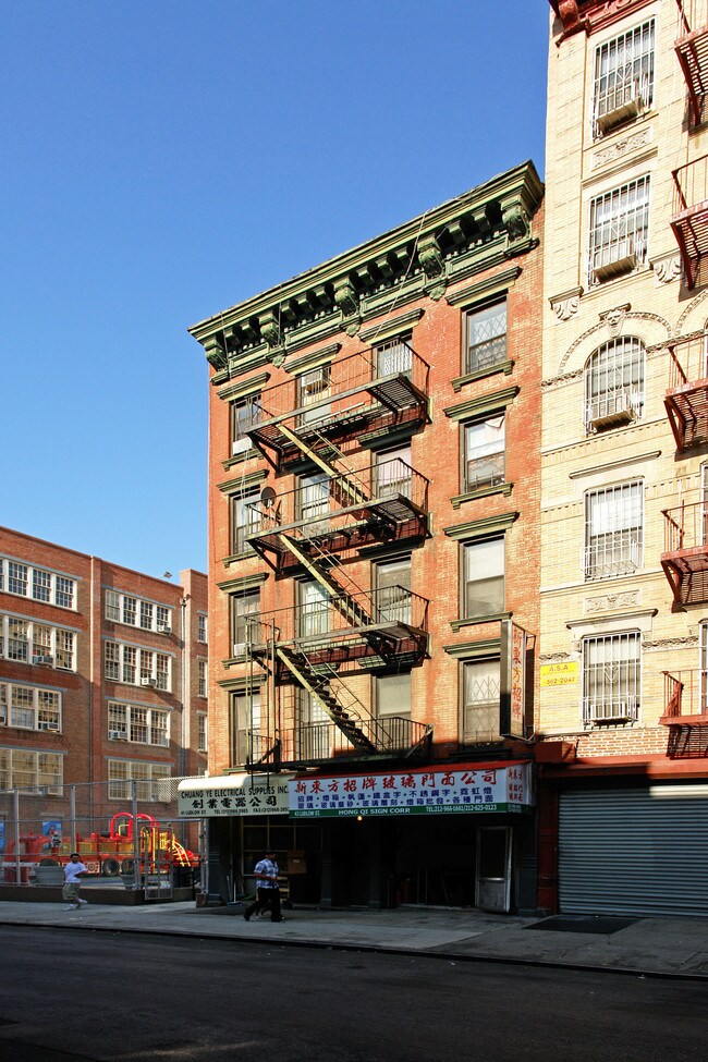 41-43 Ludlow St in New York, NY - Foto de edificio - Building Photo