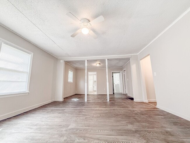 2203 Eleanor Dr in North Charleston, SC - Building Photo - Building Photo