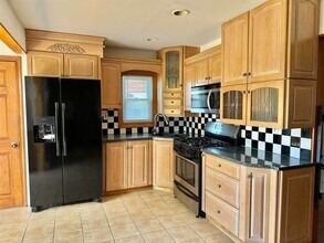 720 Hudson Ave in Secaucus, NJ - Building Photo - Building Photo