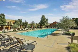 833 Tranquility Cir, Unit 5 in Livermore, CA - Building Photo - Building Photo