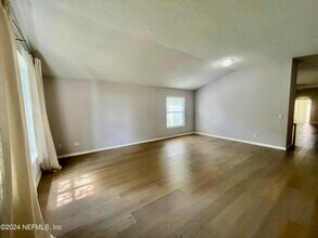 250 Brookchase Ln in Jacksonville, FL - Building Photo - Building Photo