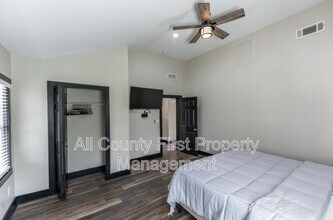 1764 Spring Ave in East Point, GA - Building Photo - Building Photo