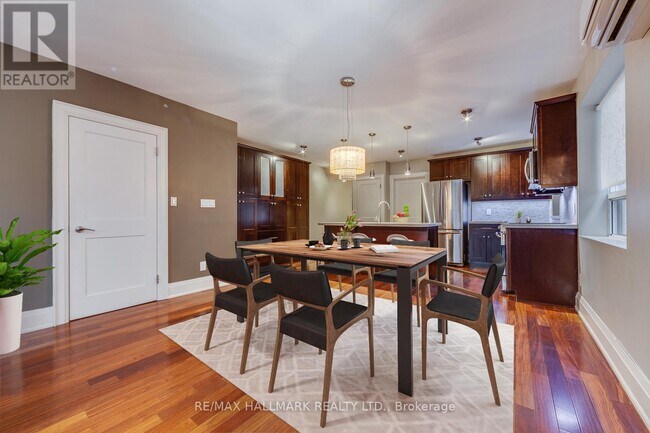 28 Hammersmith Ave in Toronto, ON - Building Photo - Building Photo