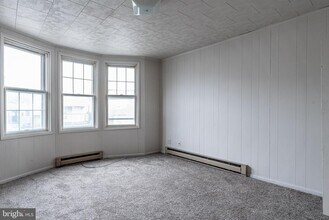 1023 Spruce St-Unit -1021 in Kulpmont, PA - Building Photo - Building Photo
