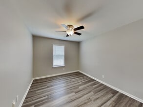 1116 Wilann Dr in Charlotte, NC - Building Photo - Building Photo