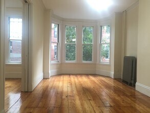 34 Isabella St, Unit 4A in Boston, MA - Building Photo - Building Photo