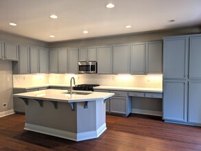 28628 Placerview Trail in Santa Clarita, CA - Building Photo - Building Photo
