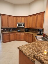 511 SW Squire Johns Ln in Palm City, FL - Building Photo - Building Photo