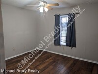 228 Vista Way photo'