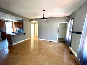 272 E 15th St in Holland, MI - Building Photo - Building Photo