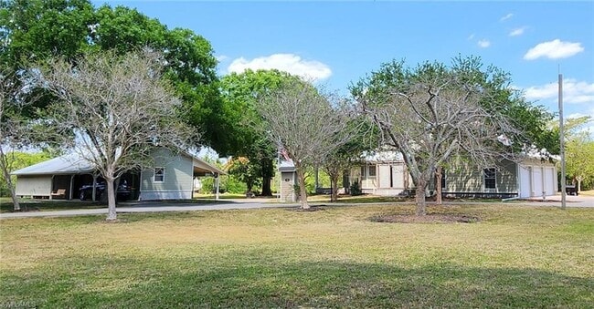 3226 Van Buren Ave in Naples, FL - Building Photo - Building Photo