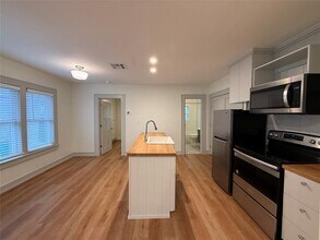 1203 Military Ct in Oklahoma City, OK - Building Photo - Building Photo