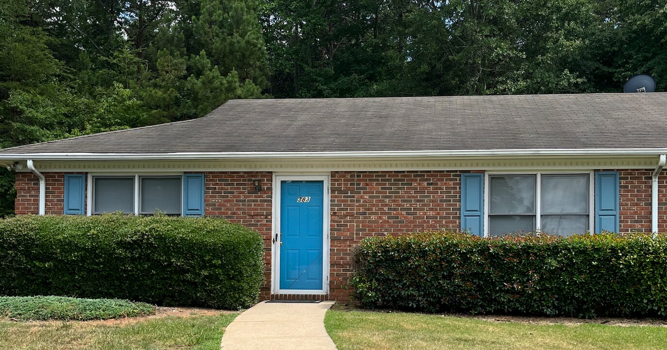 383 SC-417 in Moore, SC - Building Photo