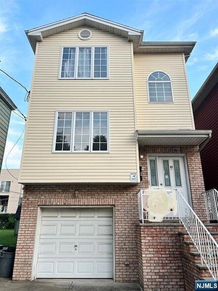 property at 41 Cleveland Ave