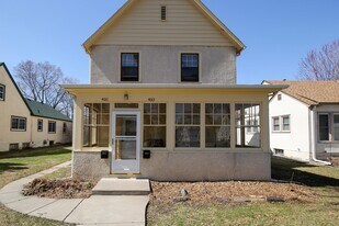 4013 Quail Ave N in Robbinsdale, MN - Building Photo