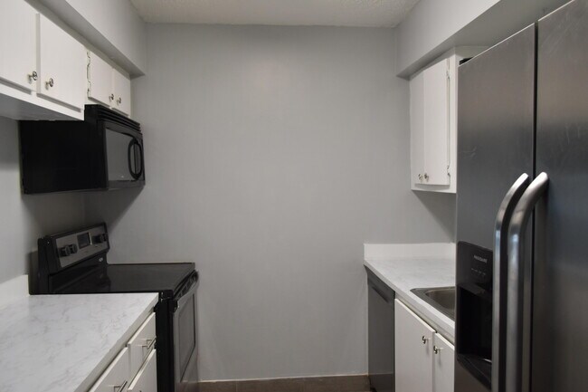 12003 Poinciana Blvd in Royal Palm Beach, FL - Building Photo - Building Photo