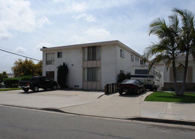 Seaview Apartments in San Diego, CA - Building Photo - Building Photo