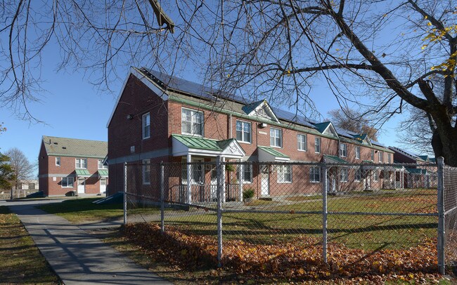 Bay Village in New Bedford, MA - Building Photo - Building Photo