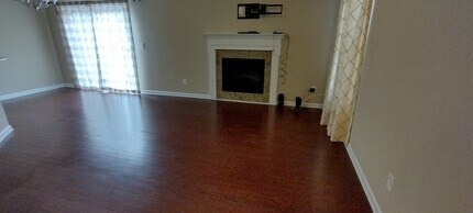 Room in Townhome on Keystone Park Dr in Morrisville, NC - Building Photo - Building Photo