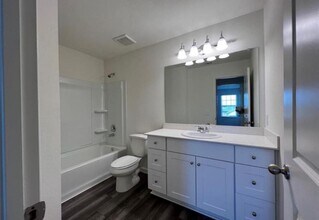 1064 Water Oak Ln in Pattison, TX - Building Photo - Building Photo