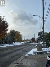 190 Falstaff Ave in Toronto, ON - Building Photo - Building Photo