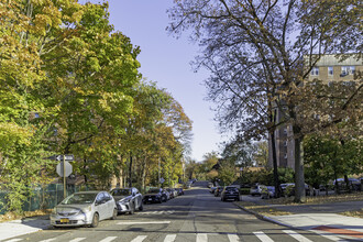 Fairfield in Bronx, NY - Building Photo - Building Photo