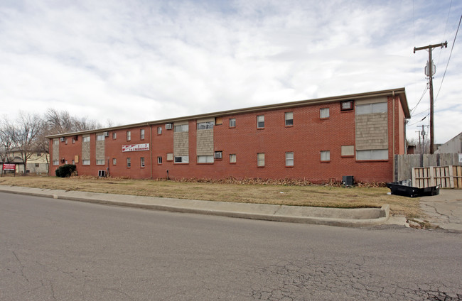 Westgate Crossing Apartments in Oklahoma City, OK - Building Photo - Building Photo