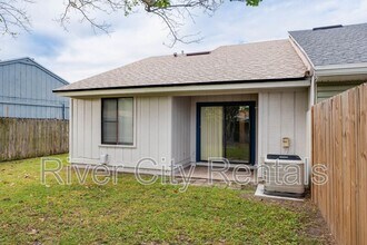 2443 N Seabury Pl, Unit 1110 in Jacksonville, FL - Building Photo - Building Photo