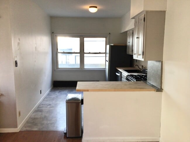 506 Gregory Ave, Unit 1DPLX in Weehawken, NJ - Building Photo - Building Photo