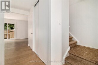 1444 Foxwell St in Ottawa, ON - Building Photo - Building Photo